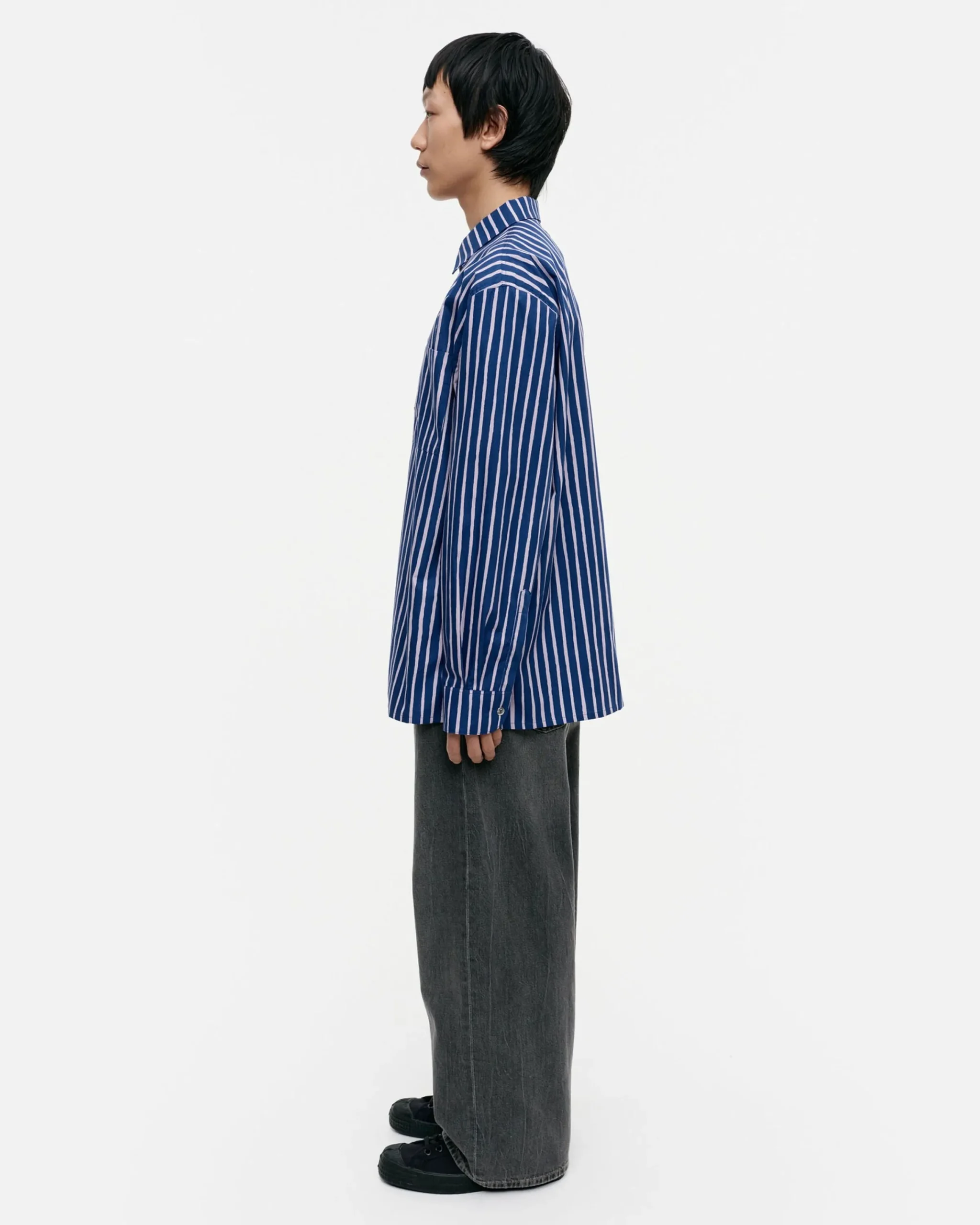 jokapoika_paita_2-4.webp Marimekko Unisex^Jokapoika Paita
