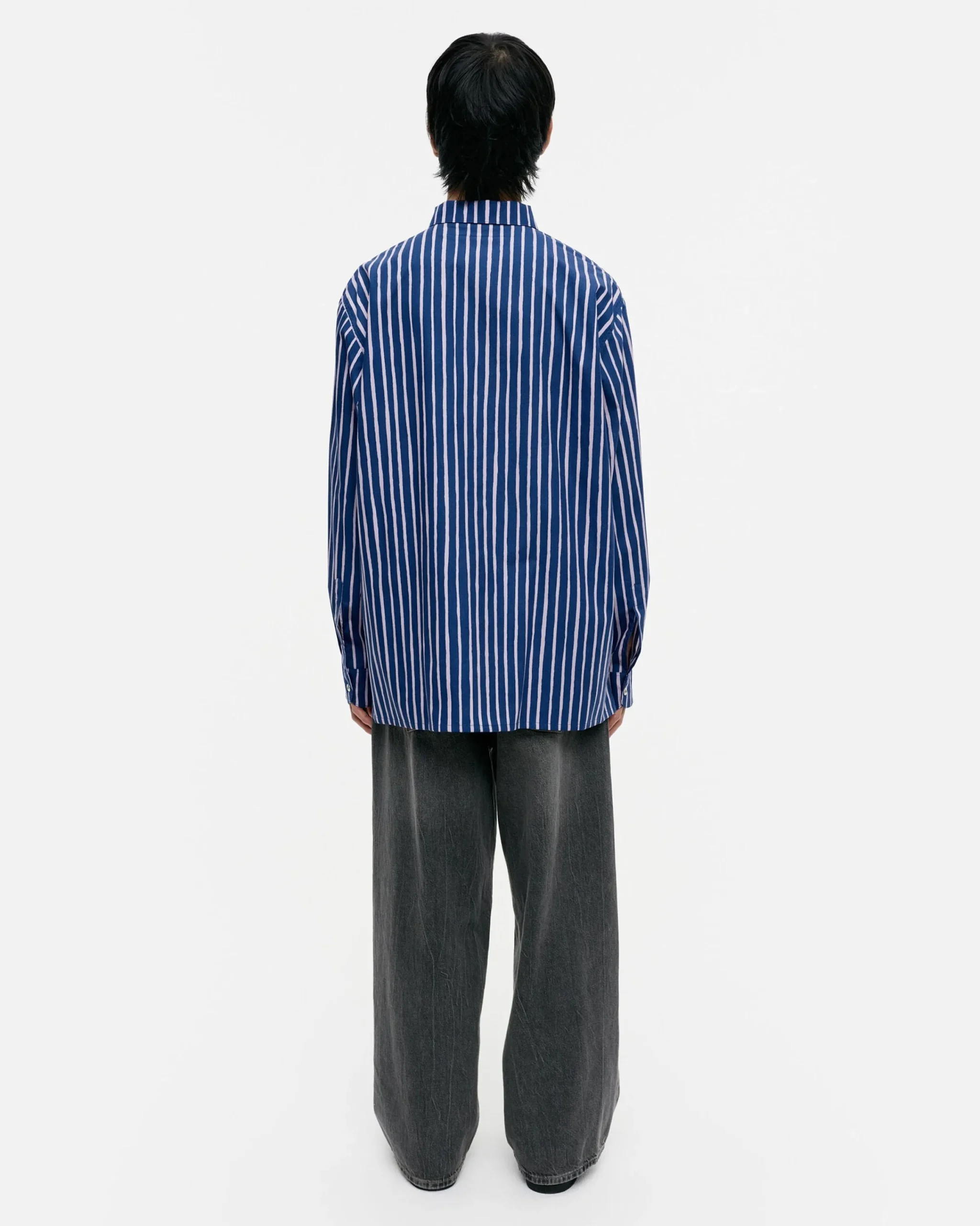 jokapoika_paita_3-4.webp Marimekko Unisex^Jokapoika Paita