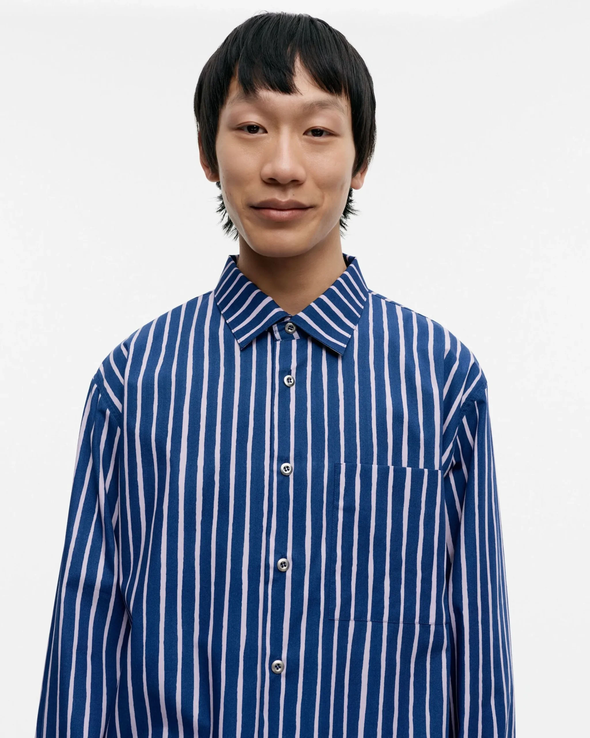 jokapoika_paita_4-4.webp Marimekko Unisex^Jokapoika Paita