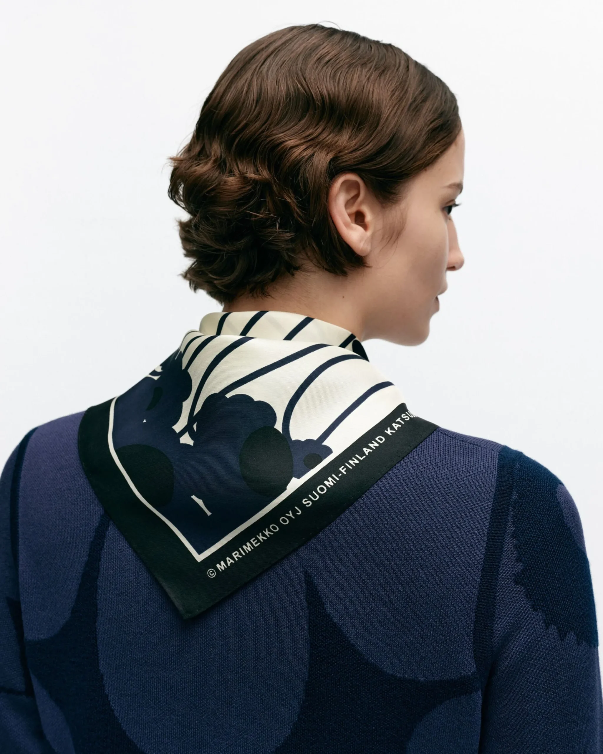 Marimekko Huivit^Lauhtua Lammet Silkkihuivi